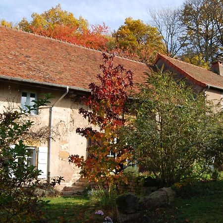 Bed and Breakfast La Tour Marcilly-la-Gueurce Exterior foto